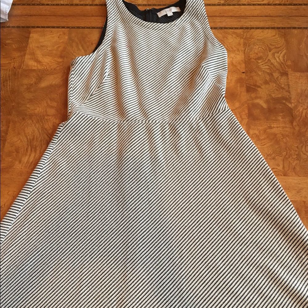 ANN TAYLOR Classy Dress - Picture 5 of 8
